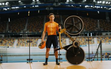 KNWU presenteert nieuw tenue